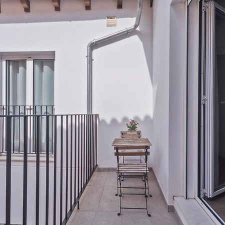 San Miguel, Luxury Apartments. Valencia Exterior photo